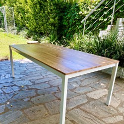 Mesa comedor rectangular madera y hierro laurel
